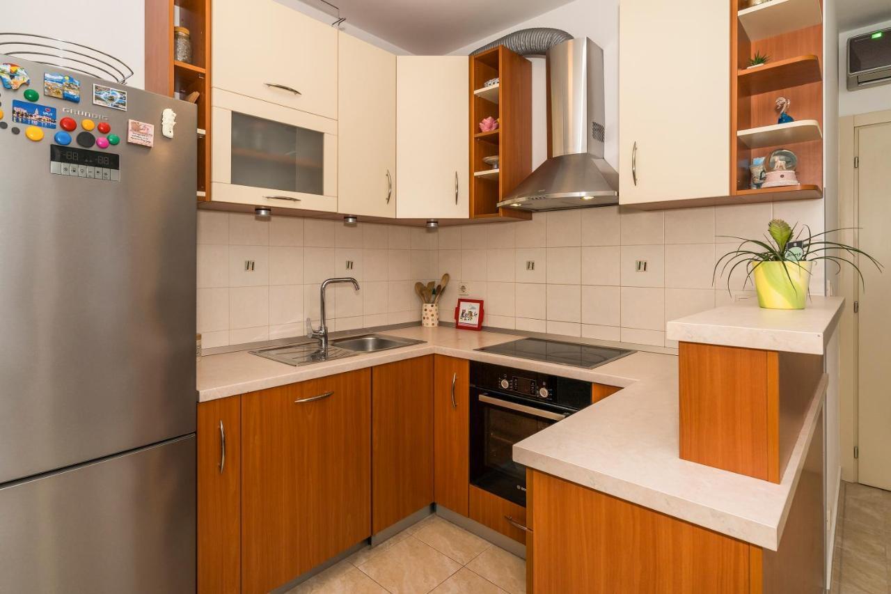 Luxury 1 Bedroom App Center&Balcony Free Parking Сплит Экстерьер фото